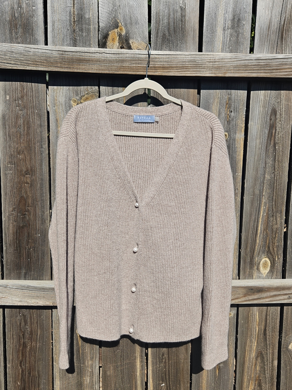 Ravella Valentina Cardigan 100%  Cashmere Pearl Buttons Luxe Oatmeal Size Large